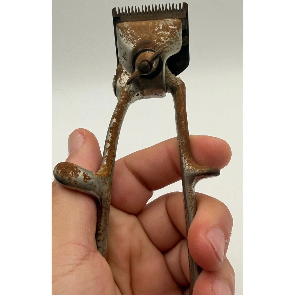 Vintage X-CEL Manual Hand Hair Clippers Barber Shop Tool Rustic Antique Decor